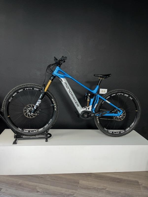 USED - Mondraker - CRAFTY RR 29 Bike - Marlin Blue-Silver (e-MTB ENDURO)