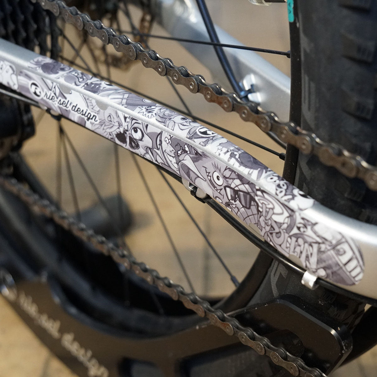 Riesel Design - Frame Protection Guard - CHAIN:GUARD